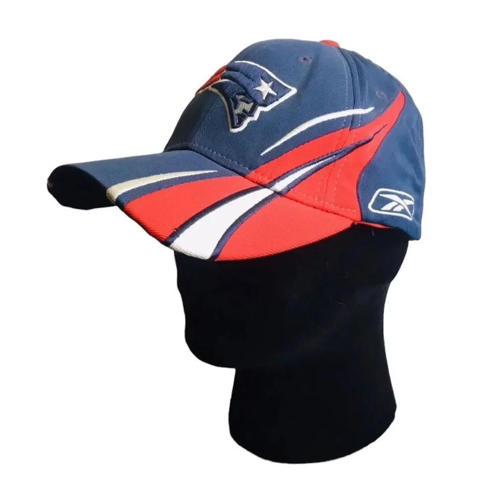 ENGLAND PATRIOTS VINTAGE 90s LOGO ATHLETIC SPLASH BLACK NFL SNAPBACK HAT